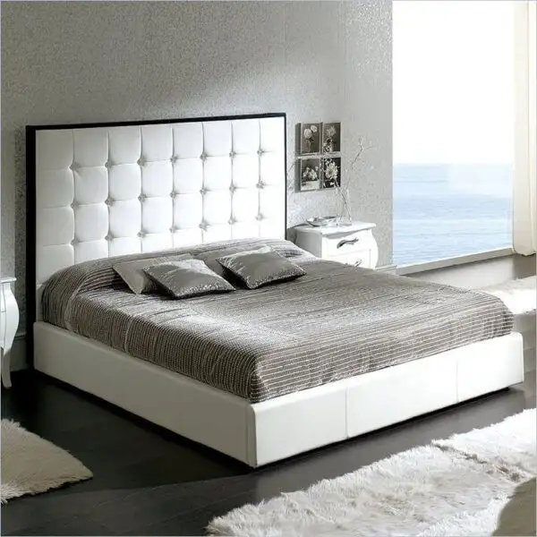 Modern Bed made of Natural Wood MS-9292