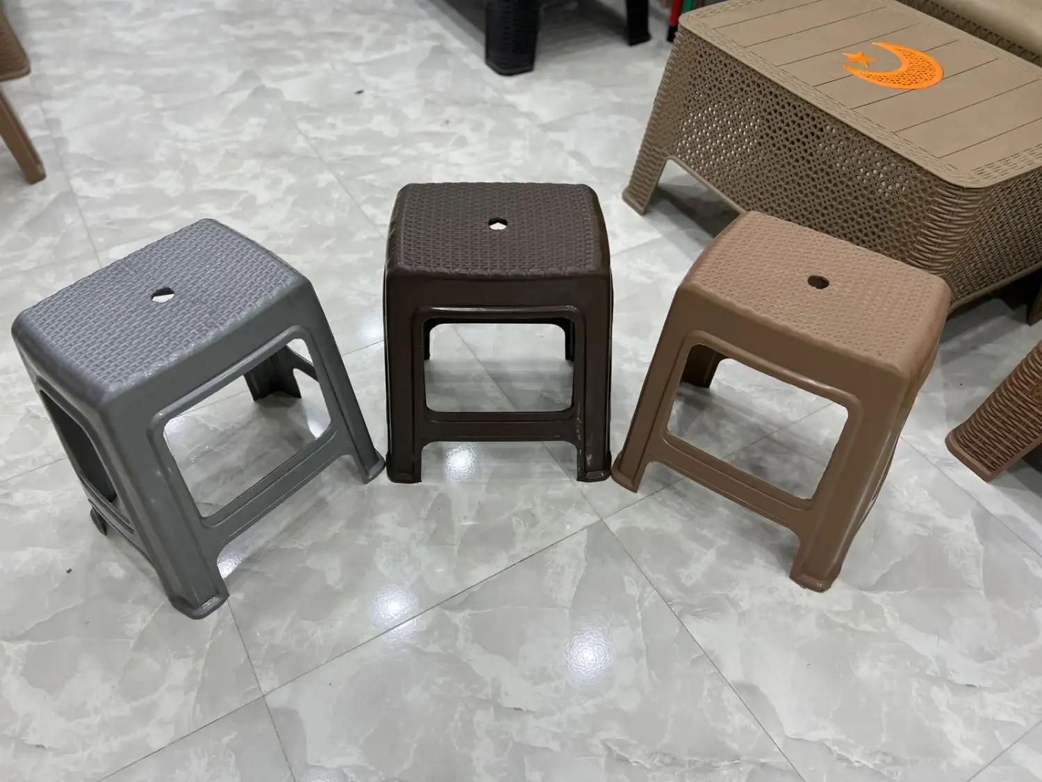 Rotana Stool made of High-Quality Plastic MS-8998